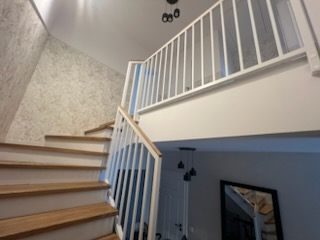 Balustrada z designerskim oświetleniem